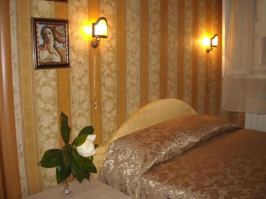 Art Domus Reale Bed & Breakfast Рим Екстериор снимка