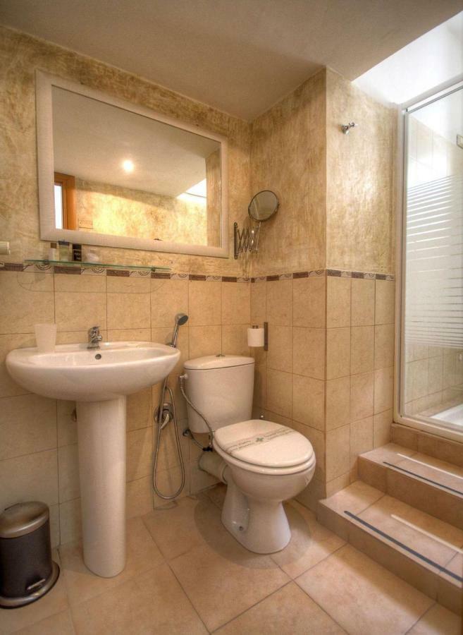 Art Domus Reale Bed & Breakfast Рим Екстериор снимка