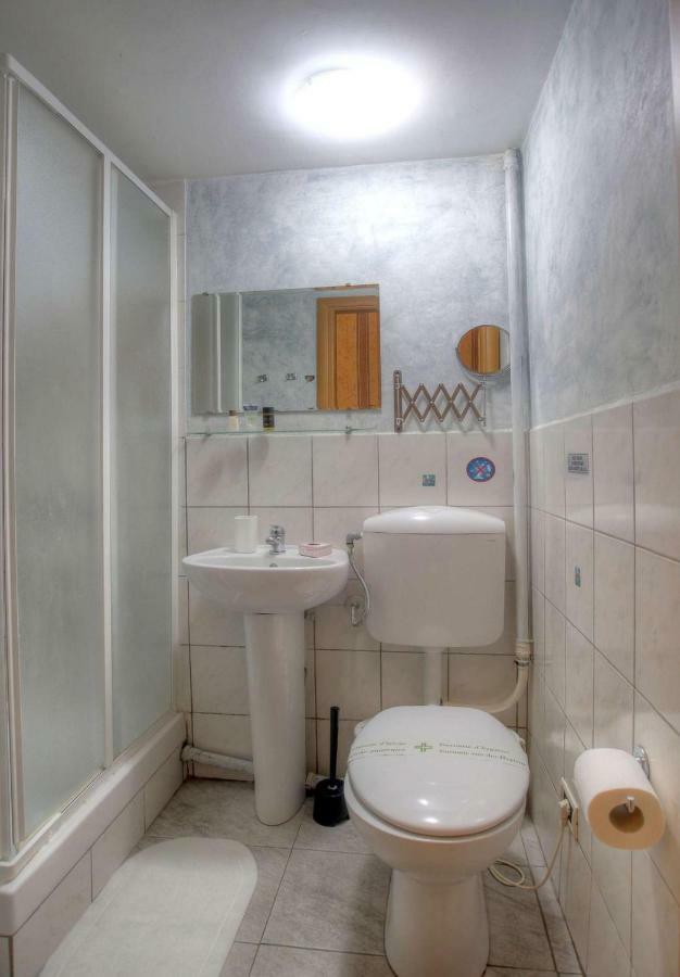 Art Domus Reale Bed & Breakfast Рим Екстериор снимка
