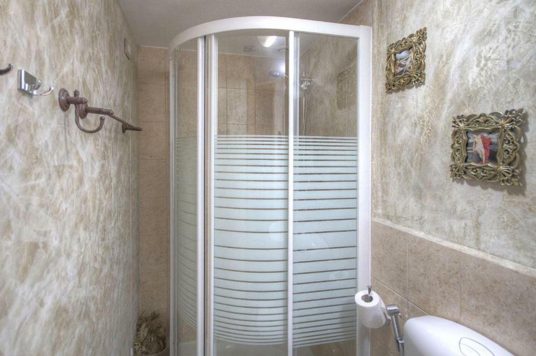 Art Domus Reale Bed & Breakfast Рим Екстериор снимка